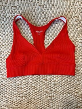 ❤️🍒🥰 Year of Ours Vibrant Red Ribbed Racerback Bralette